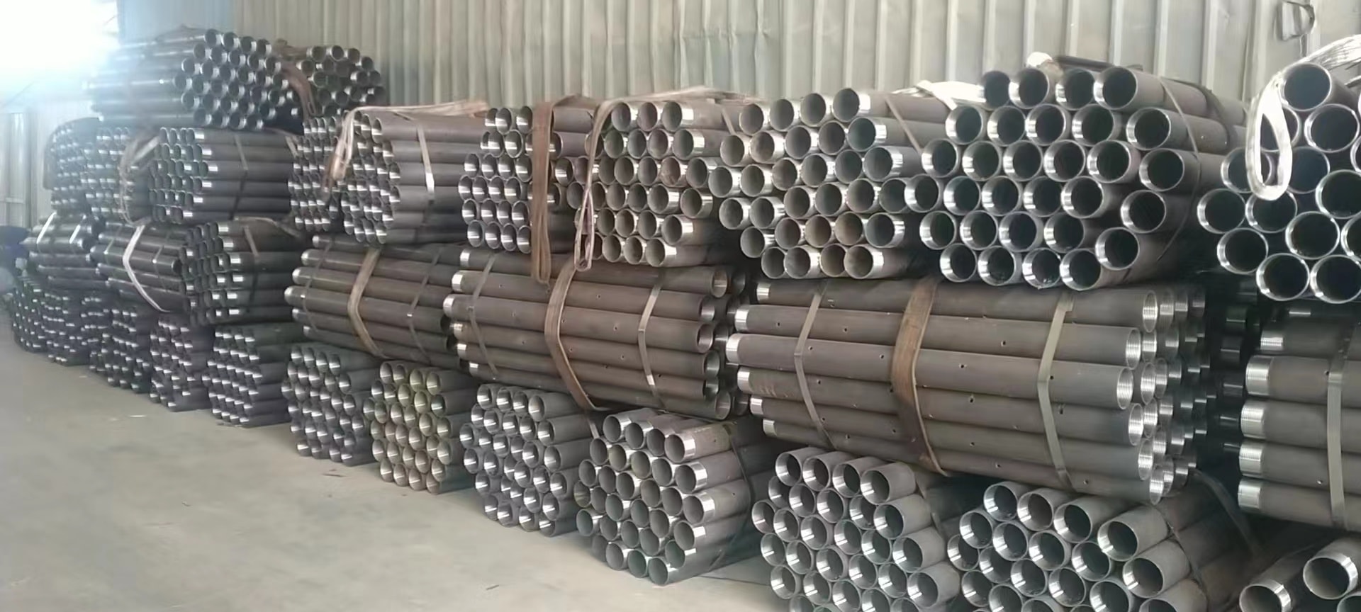 跟管（巖心管）