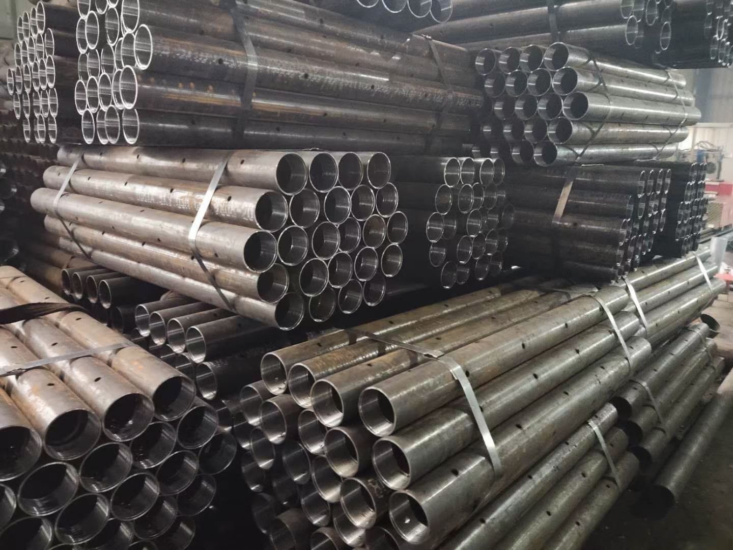 跟管（巖心管）