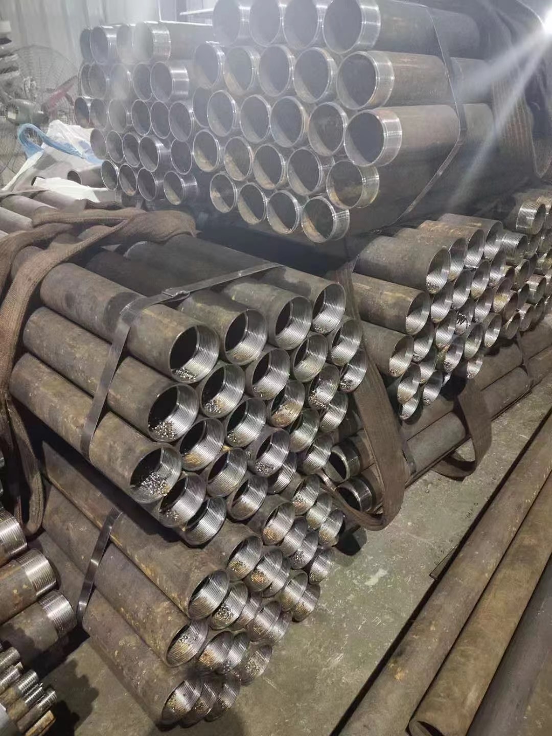 跟管（巖心管）